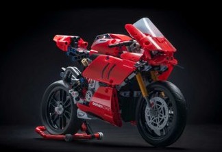 Ducati Panigale V4R Lego (divulgação)