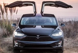 Tesla Model X [divulgação]