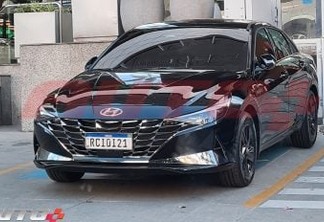 Hyundai Elantra [Auto+ / Maurício Garcia]