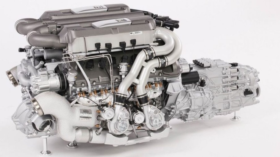 Mini motor Bugatti Chiron (divulgação)