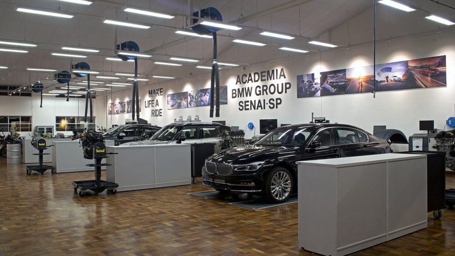 BMW-Senai (divulgação)