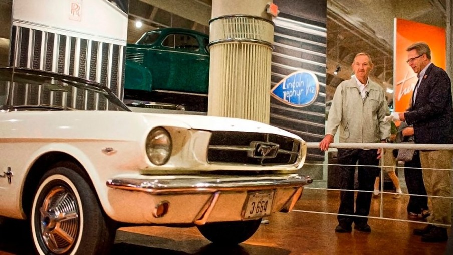 Ford Mustang 0001 Harry Phillips (divulgação)