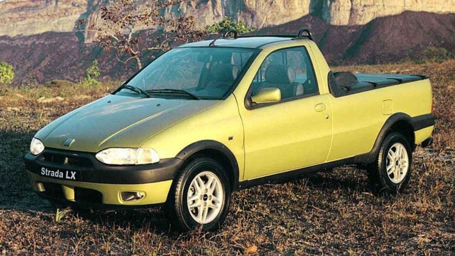 Fiat Strada LX 1998 (divulgação)