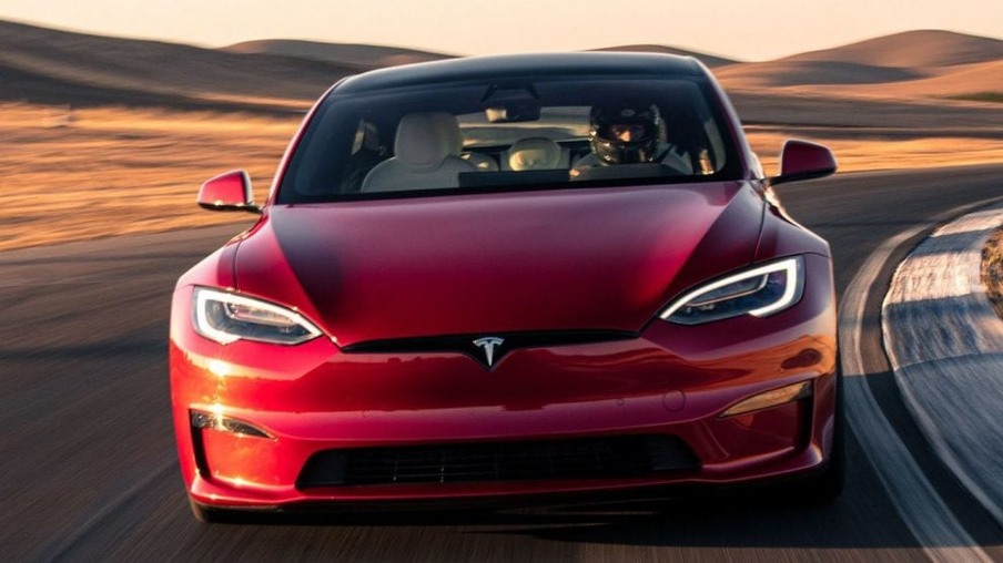 Carros da Tesla vão ficar ainda mais tecnológicos [divulgação]