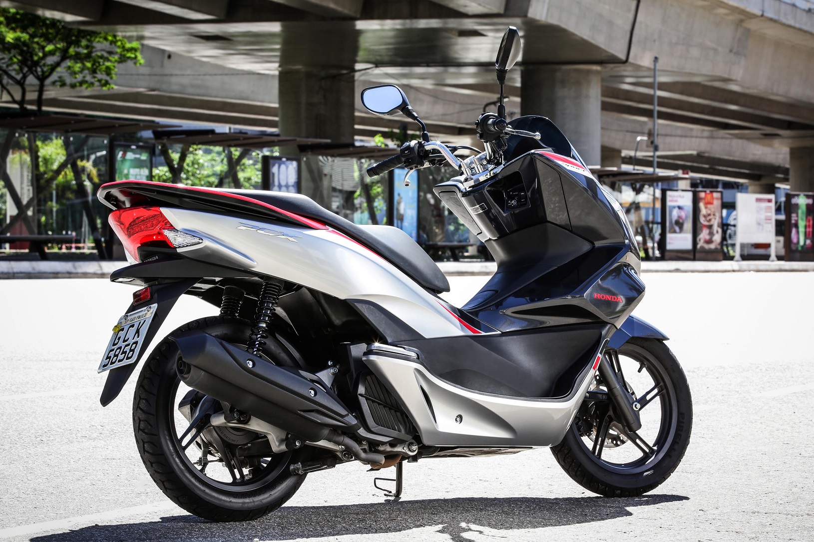 Honda PCX 150 ganha nova versão Sport - Automais
