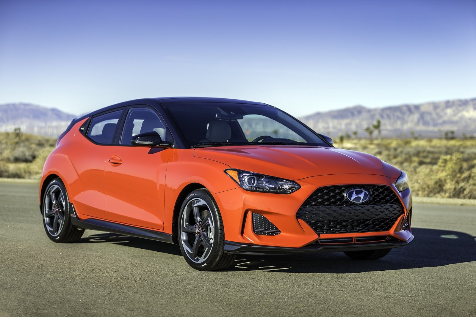 Hyundai Veloster Automais