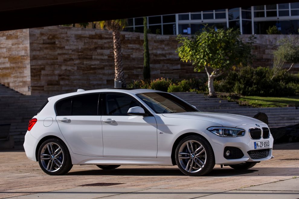BMW Série 1 chega a linha 2019 com novas versões Automais