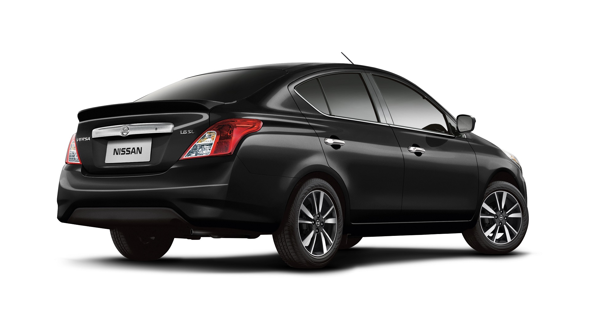 March e Versa ganham multimídia com Android Auto e CarPlay Automais