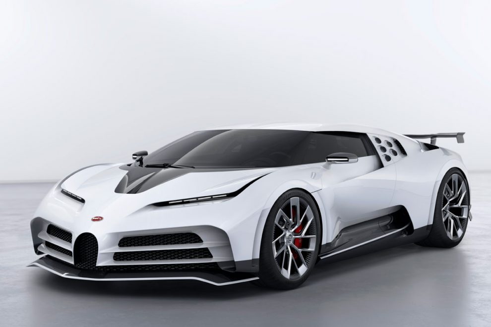 Bugatti centodieci скорость