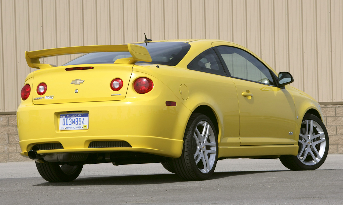 Chevrolet Cobalt já foi um cupê esportivo com sobrenome de Camaro
