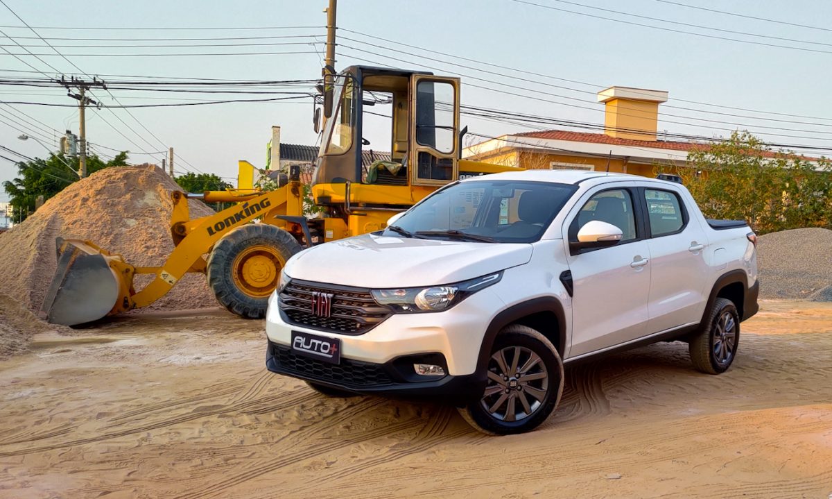 Fiat Strada Freedom Cabine Dupla [Auto+ / João Brigato]