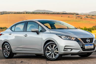 Nissan Versa Advance [divulgação]