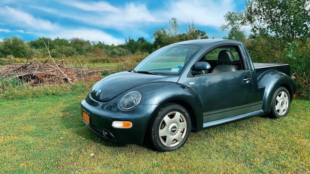 Volkswagen New Beetle Picape junta praticidade com icônico