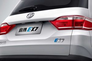 Keyton EX7 é minivan elétrica rival da Chevrolet Spin [divulgação]