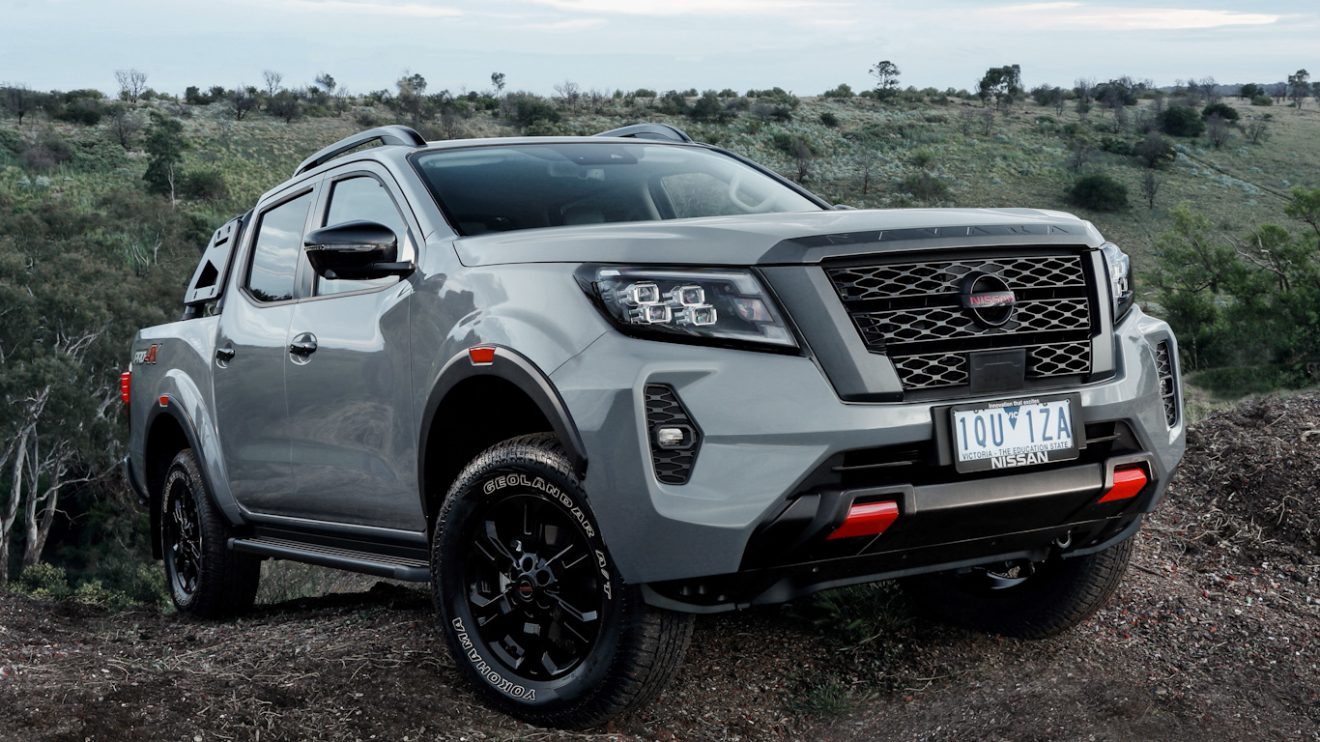Nissan Frontier 2021 ganha mudanças visuais e versão off-road