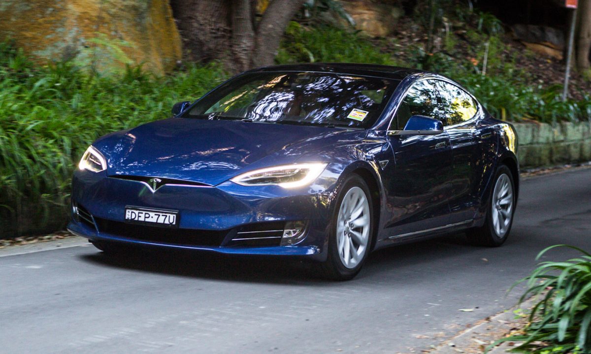 Tesla Model S [divulgação]