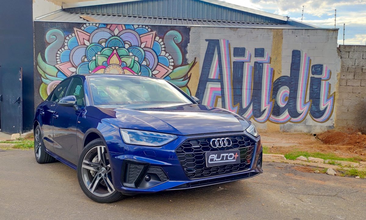 Audi A4 Performance Black [Auto+ / João Brigato]