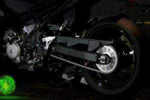 Kawasaki terá moto híbrida em breve [divulgação]