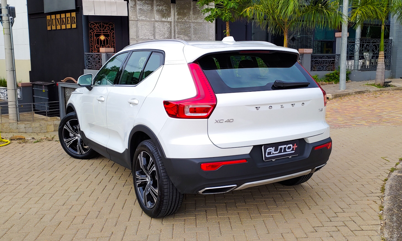 Volvo xc40 inscription