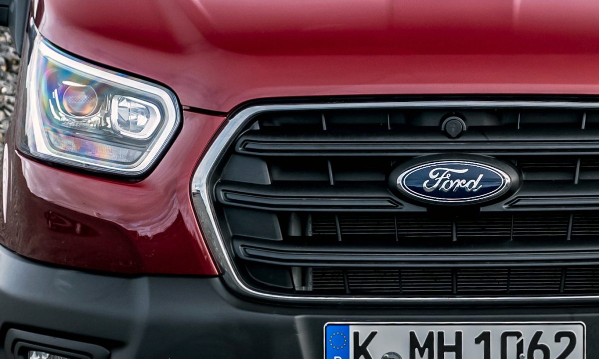Ford Transit [divulgação]