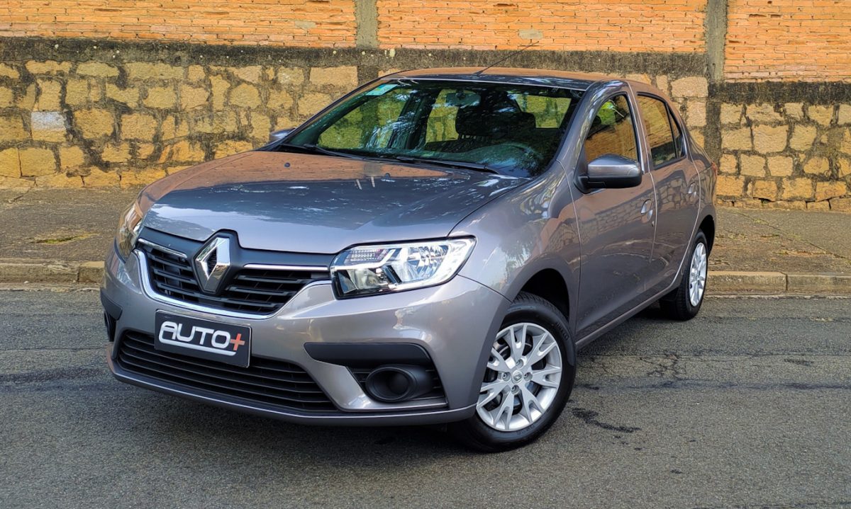 Renault Logan Zen 1.6 [Auto+ / João Brigato]