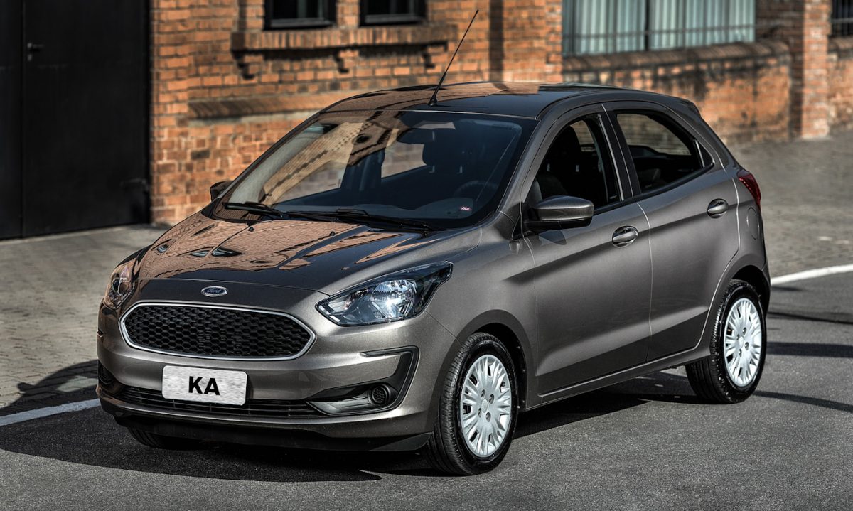 Ford Ka parado de frente na cidade foi um dos carros preferidos de roubos ou furtos [divulgação]