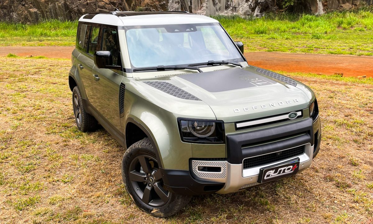 Land Rover Defender 110 HSE [Auto+ / João Brigato]