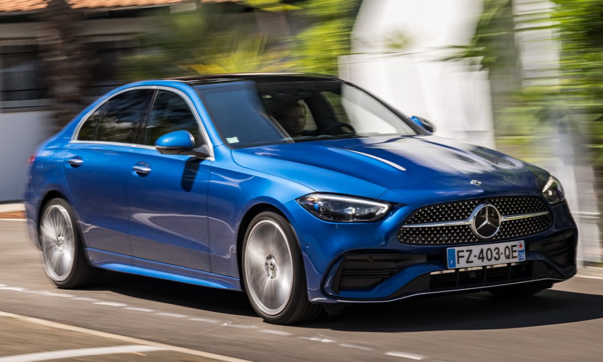 Mercedes-Benz Classe C 2022 [divulgação]