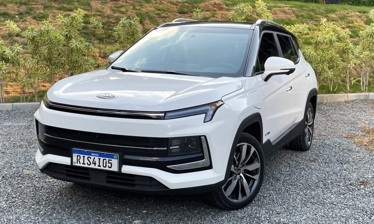 JAC E-JS4 [Auto+ / João Brigato]