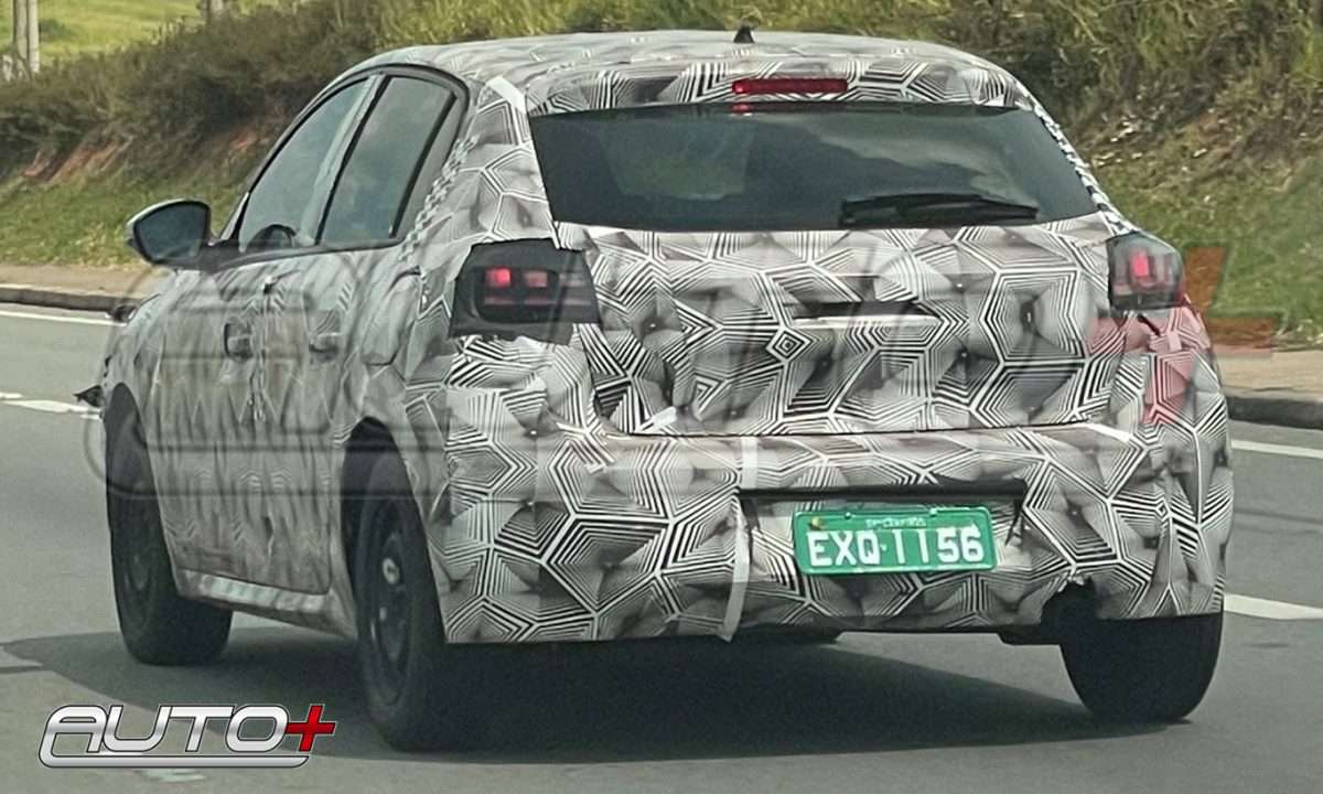 Peugeot 208 2023 [Auto+ / Bryan Furtado]