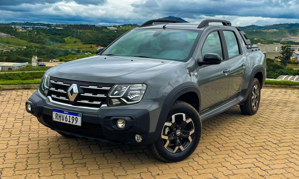 Renault Oroch Outsider [Auto+ / João Brigato]