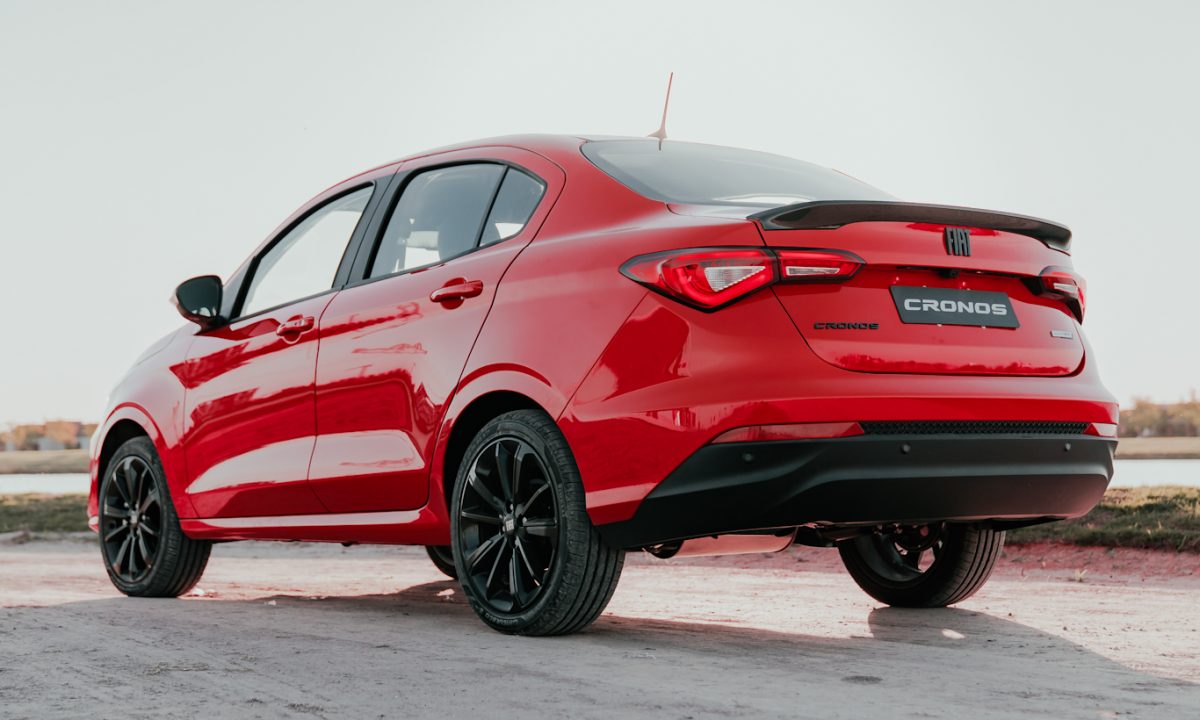 Fiat Cronos HGT [divulgação]