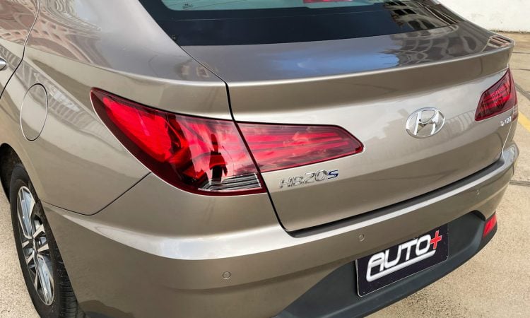 Hyundai HB20S Platinum Plus [Auto+ / João Brigato]