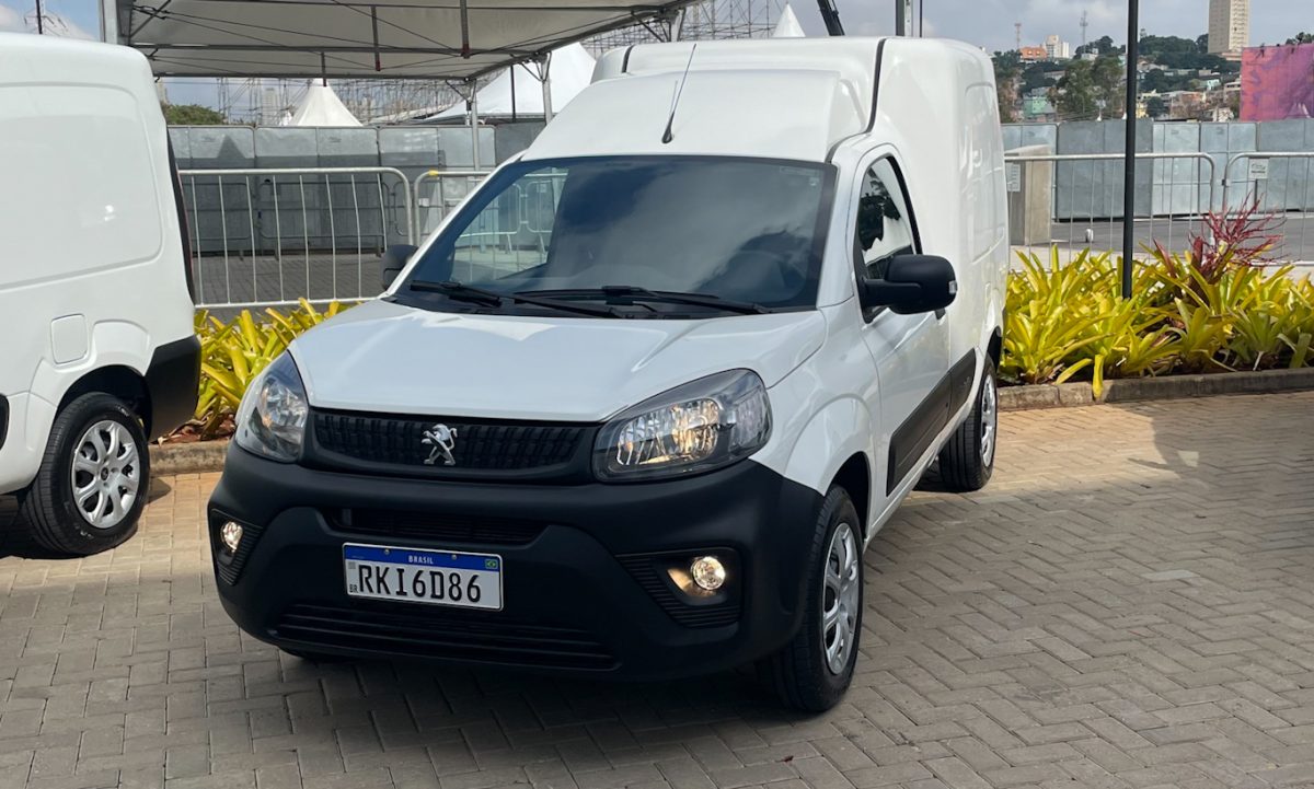 Peugeot Partner Rapid [Auto+ / João Brigato]