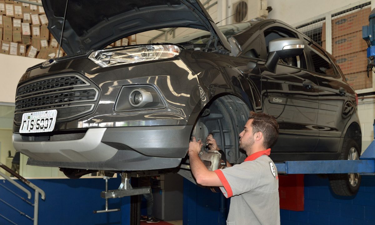 Revisão da suspensão [divulgação]