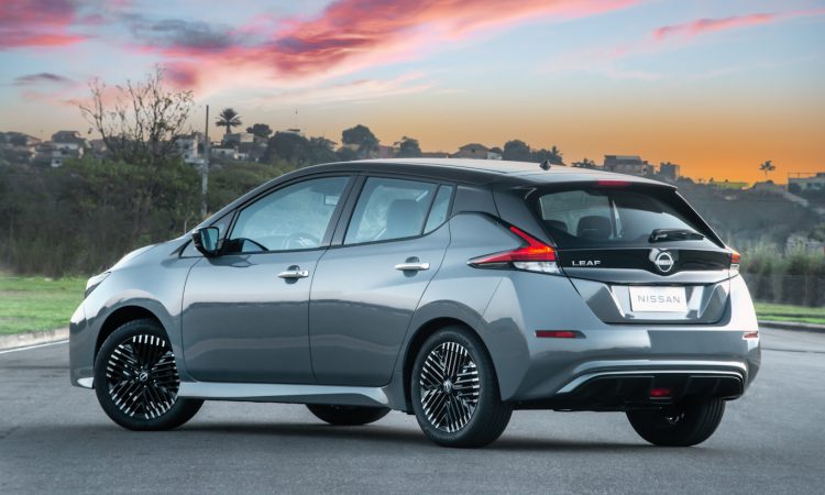 Nissan Leaf 2023 [divulgação]