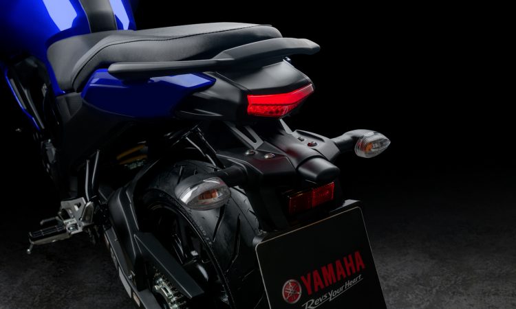 Yamaha Fazer FZ15 [divulgação]
