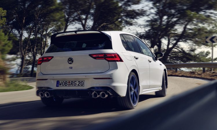 VW Golf [divulgação]