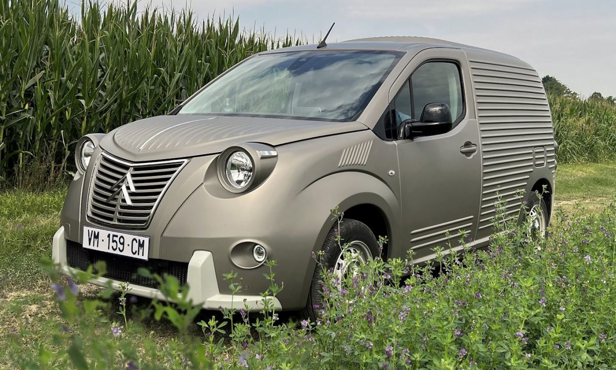 Citroën Berlingo Fourgonnette 2CV [divulgação]