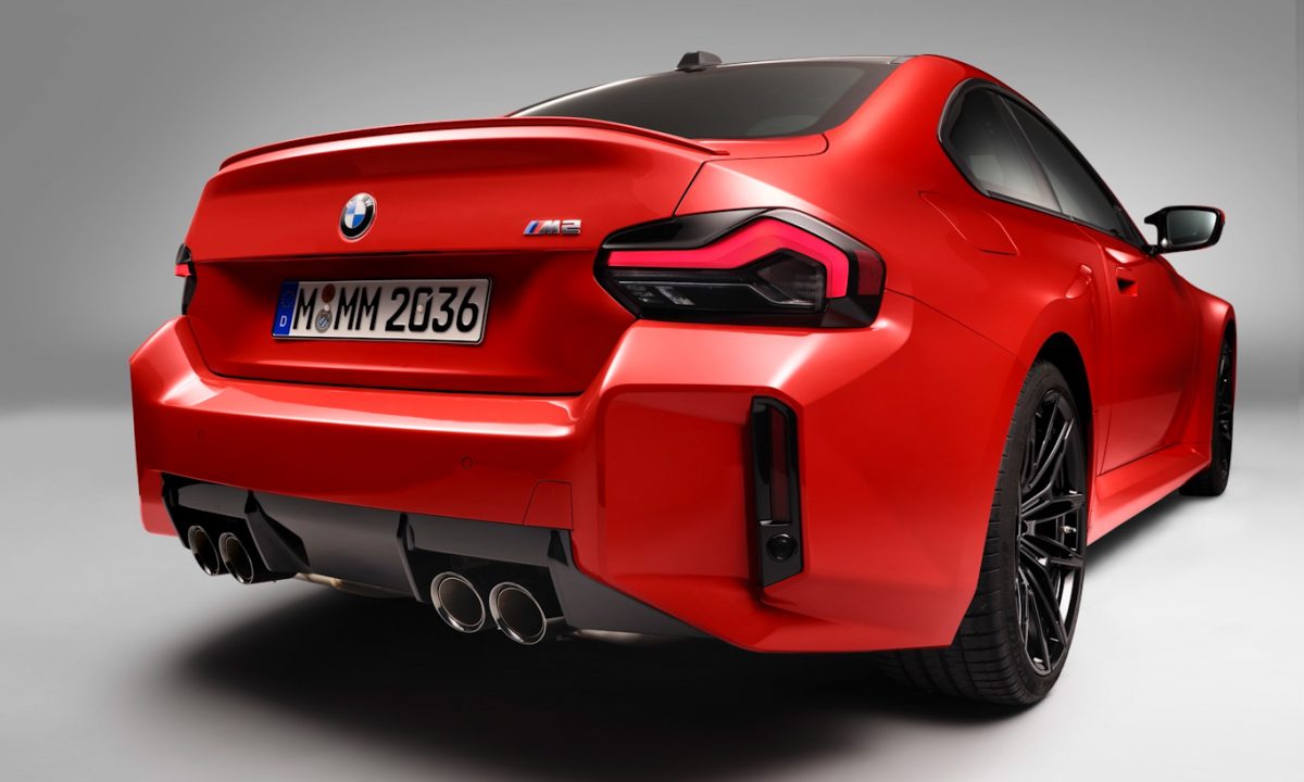 BMW M2 2023 [divulgação]
