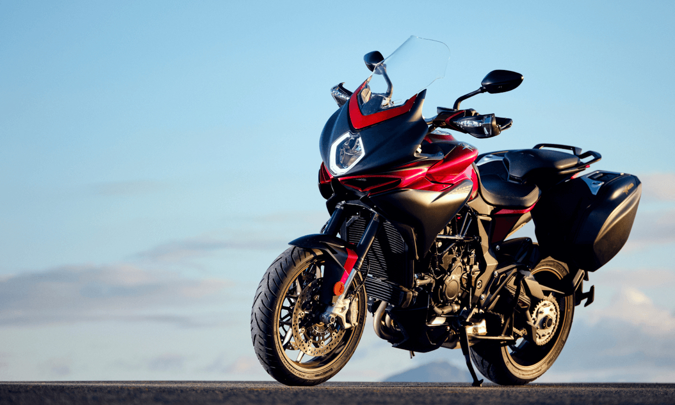 turismo-veloce-lusso-scs-4_edited - Automais