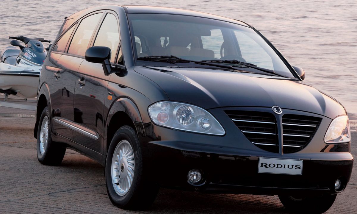 SsangYong Rodius [divulgação]