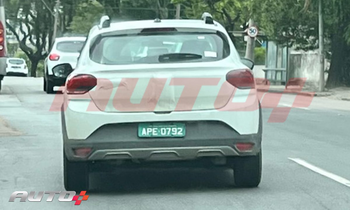 Flagra novo SUV Renault / Dacia Sandero Stepway [Auto+ / Juliano Oliveira]