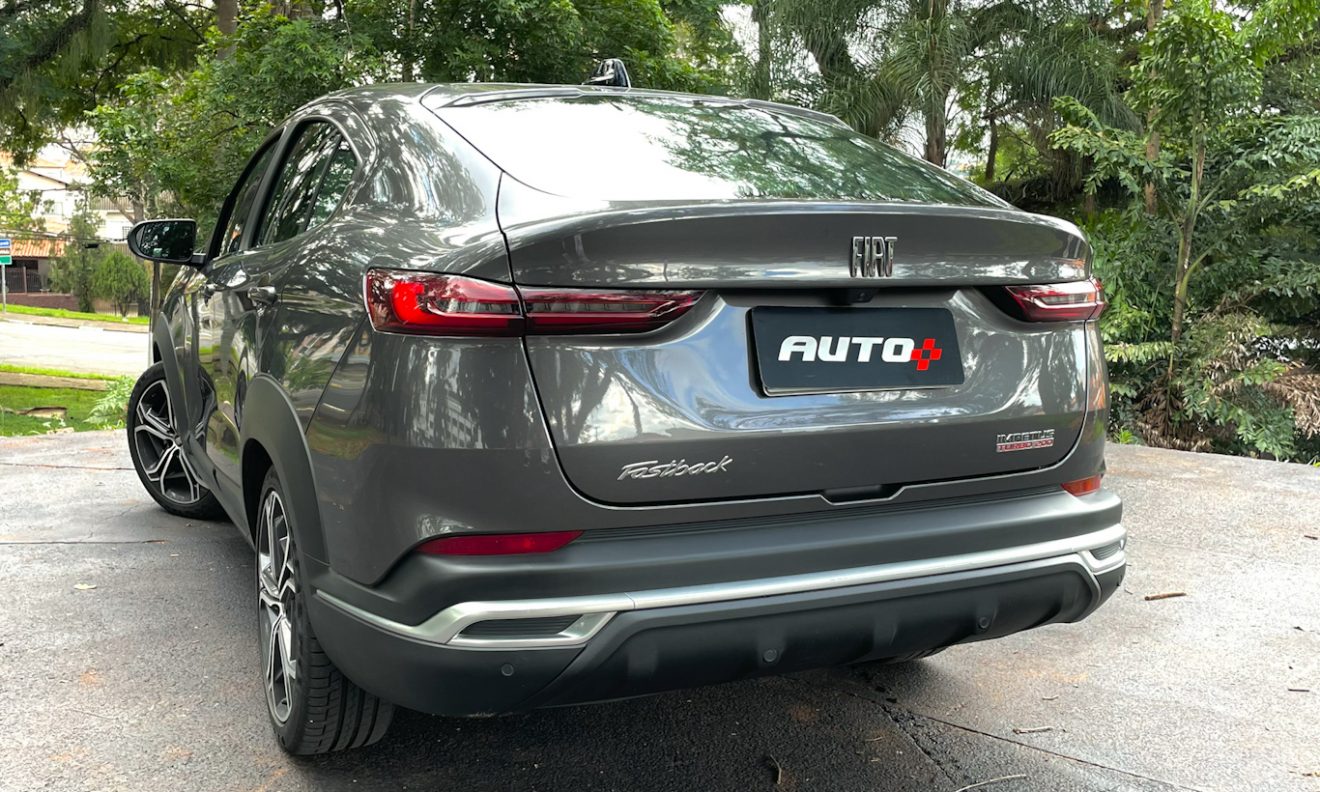 Fast Back Impetus Fiat Fastback Impetus prova que menos é mais | Avaliação