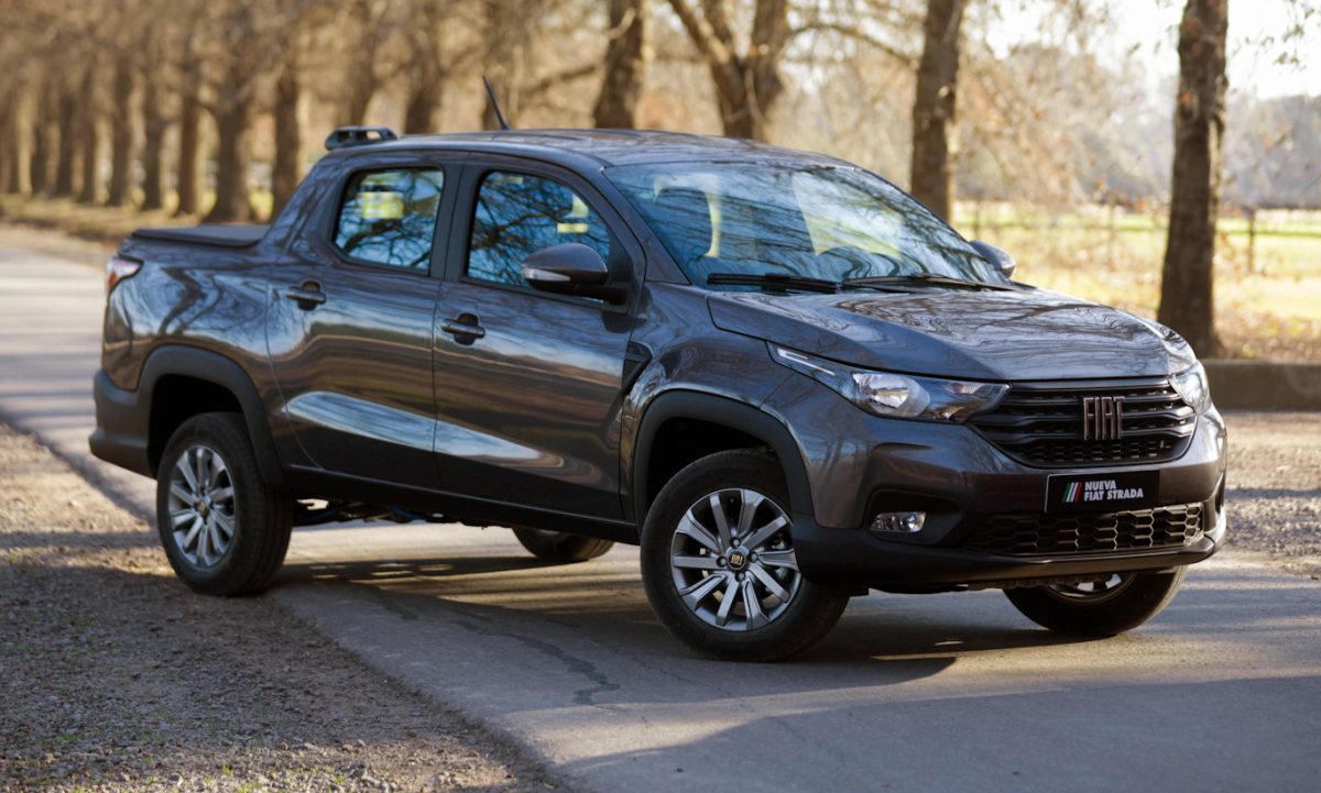 Imagem mostra Fiat Strada Freedom - Uma das versões mais vendidas da Fiat Strada em 2024