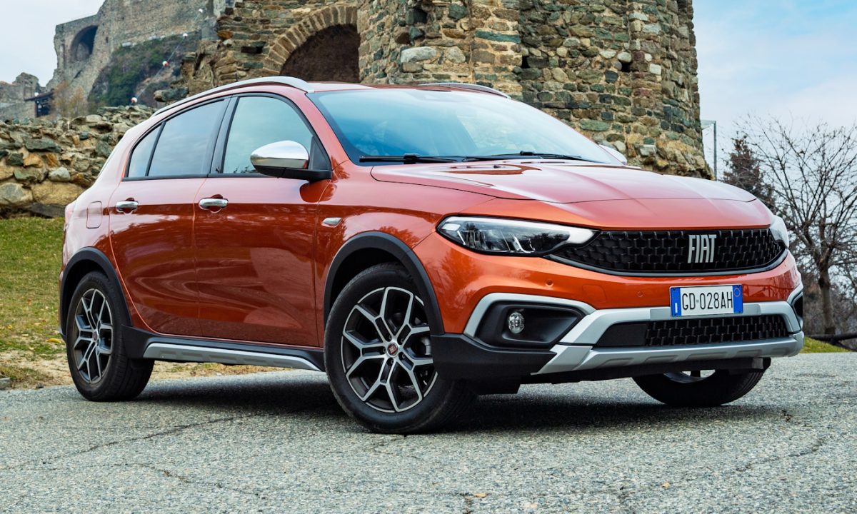 Fiat Tipo Cross [divulgação]