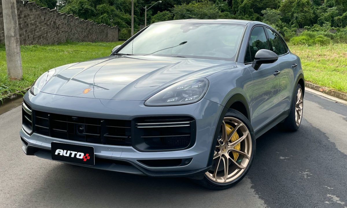 Porsche Cayenne GT [Auto+ / João Brigato