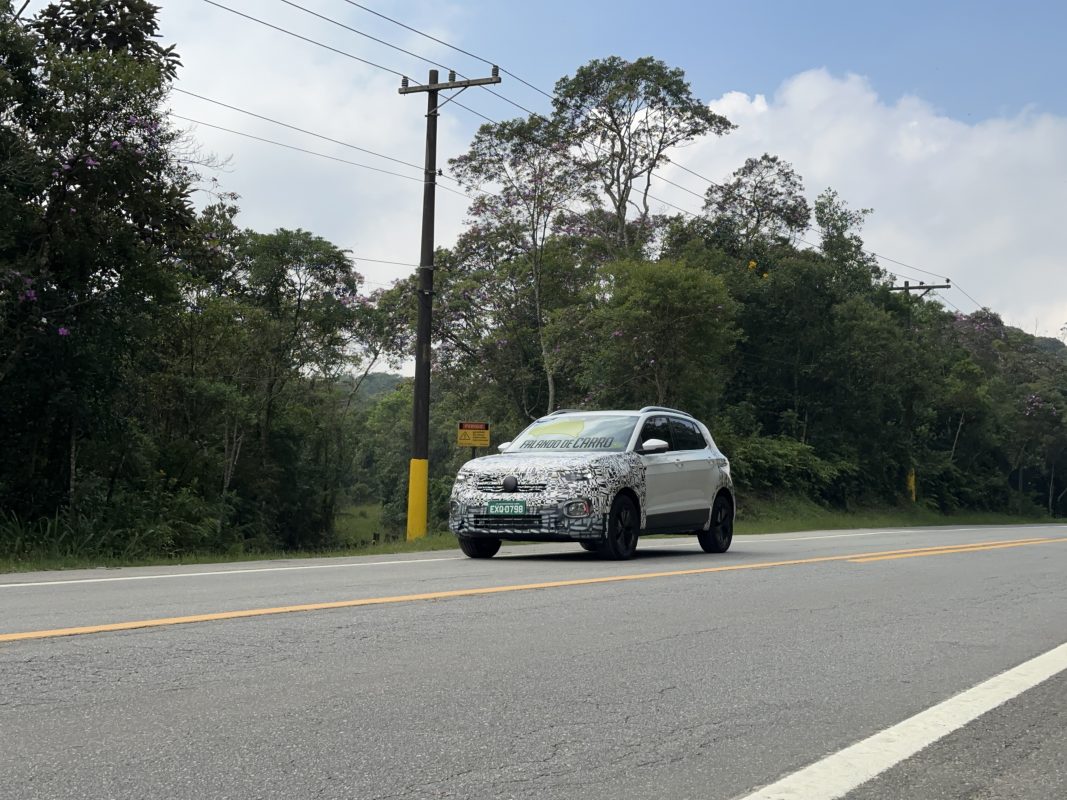 Flagra Volkswagen T-Cross 2024 - Falando de Carro