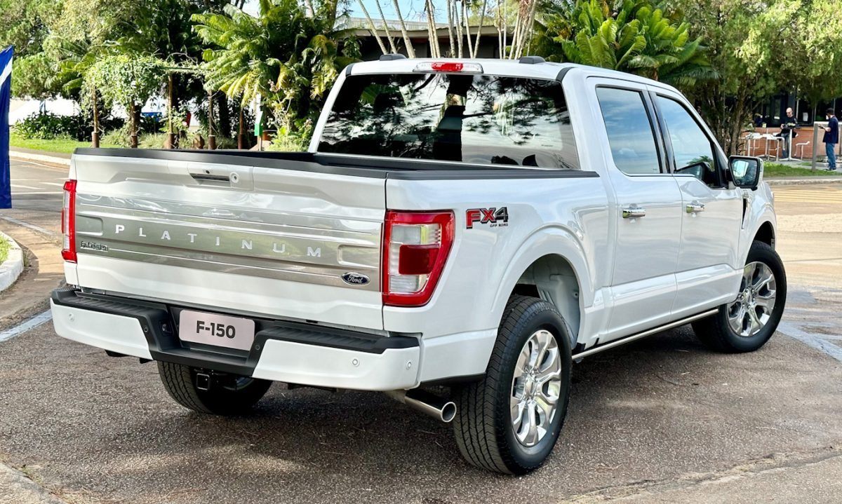 Ford F-150 Platinum [Auto+ / João Brigato]