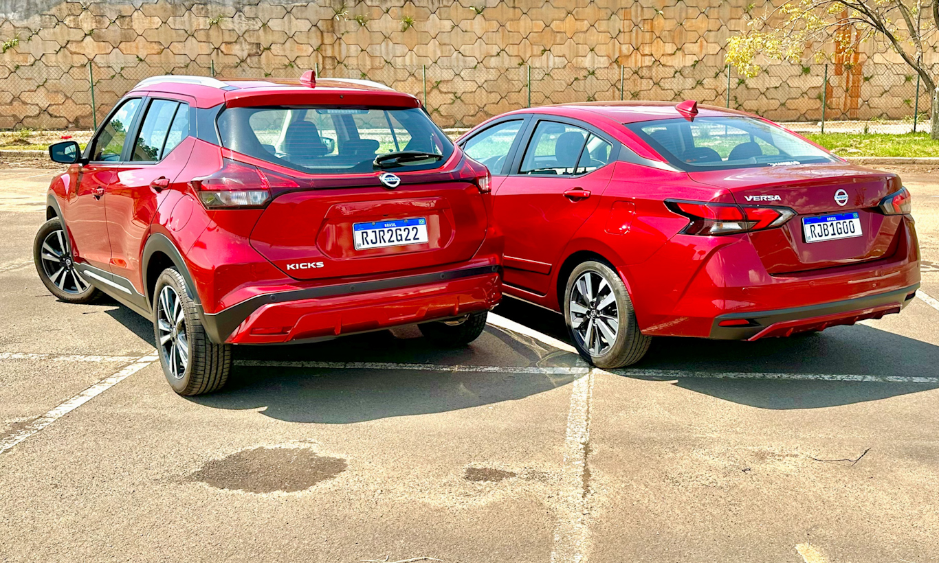 Nissan Kicks Advance vs Nissan Versa Exclusive (3) Auto+ TV